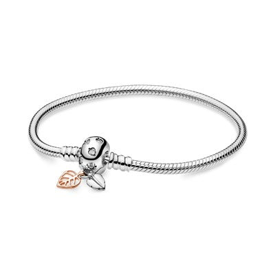 Pulsera Pandora Moments con cierre hojas